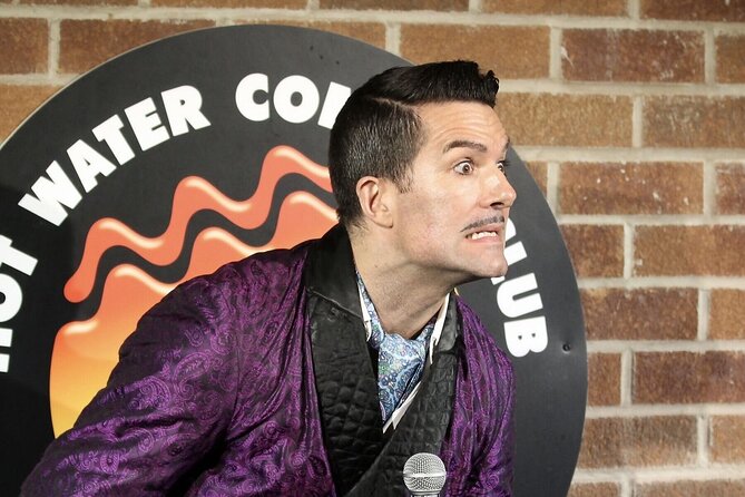 Hot Water Comedy Club: 3 Minutes Of Fame - Seating, staff help, and how to choose a comfortable spot