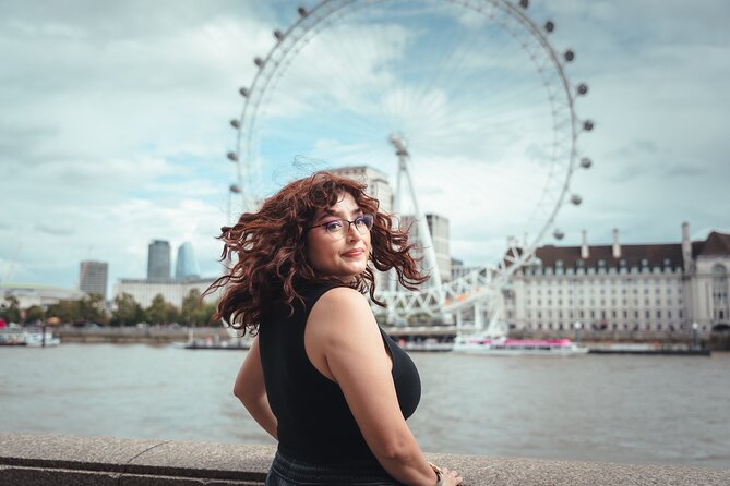 Iconic London Portraits Tour with Expert Local Photographer - Posing Help That Keeps Things Natural (Even If You Hate Being Photographed)