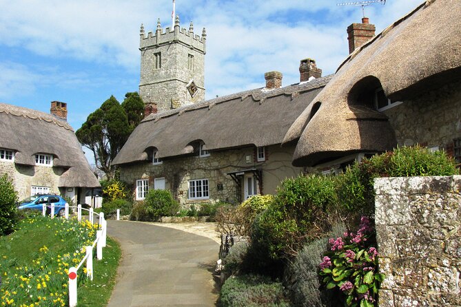 Isle of Wight - Day Tour from Brighton - Alum Bay and The Needles: beach time with real choices