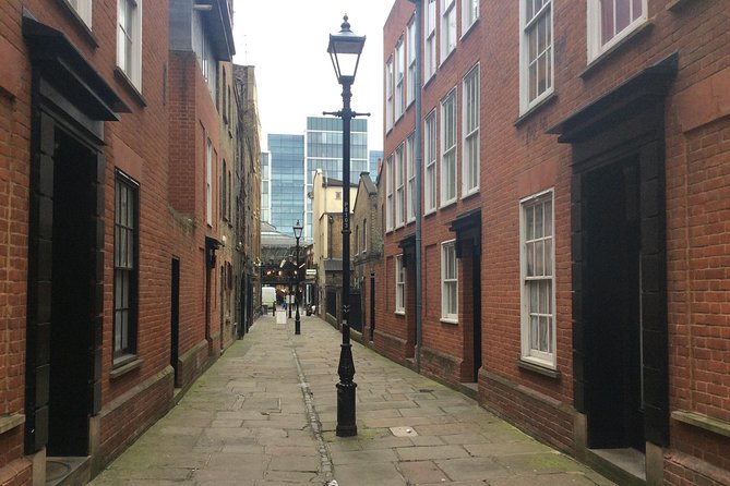 Jack the Ripper Private Day Time Walking Tour - Religious Landmarks and Jewish Life Around the Case