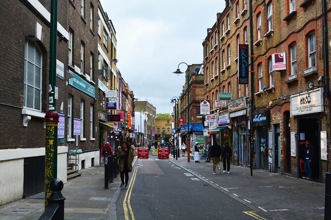 Jack the Ripper - What About the Women? - Stop 1 on Whitechapel Road: Martha Tabram and Polly Nichols’ world