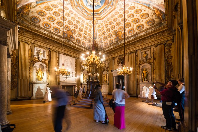 Kensington Palace Entrance Ticket - The palace rooms at your pace, with audio guidance