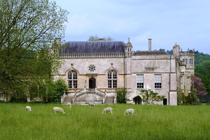 Lacock and Castle Combe - Afternoon Private Tour - From Bath to the Cotswolds in one easy afternoon