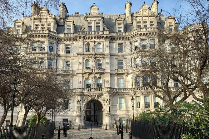 Lawyers' London: Courts of Justice & Inns of Court Walking Tour - Inner Temple and Temple Gardens: Shakespeare meets the War of the Roses