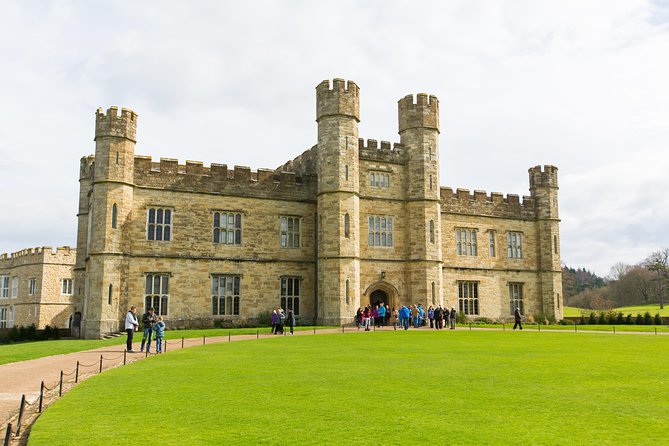 Leeds Castle, Cliffs of Dover and Canterbury Day Trip from London with Guided Cathedral Tour - Victoria Station to Kent: Coach Comfort and a 10-Hour Reality Check