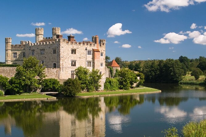 Leeds Castle, Cliffs of Dover and Canterbury Day Trip from London with Guided Cathedral Tour - The White Cliffs of Dover: 20 Minutes for Views, Photos, and France on Clear Days