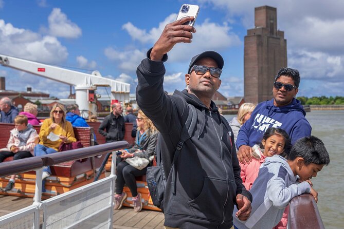 Liverpool: River Cruise & Sightseeing Bus Tour - Sound, wind, and comfort: making the cruise part work for you