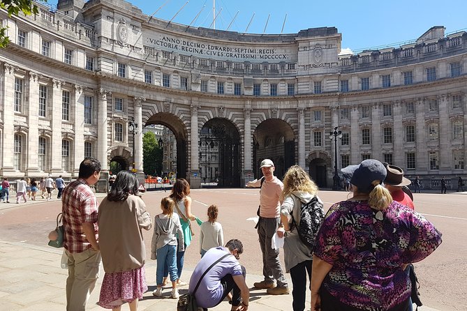 London 30 Top Sights with Fun Local Guide - Borough Market and Southwark Cathedral: where food and story connect
