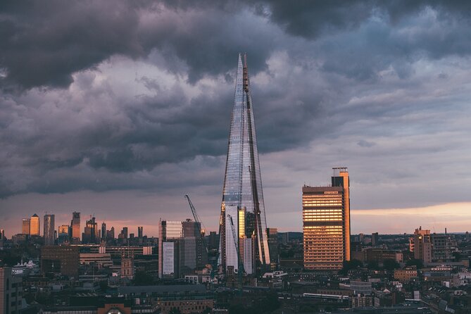 London Bridge Ghost Walking Tour - Southwark Cathedral and the quieter haunting details