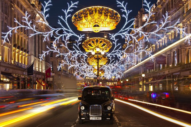 London by Night Bus Tour with Christmas Lights and Live Guide - Belvedere Road Start: finding the bus and scoring the top deck