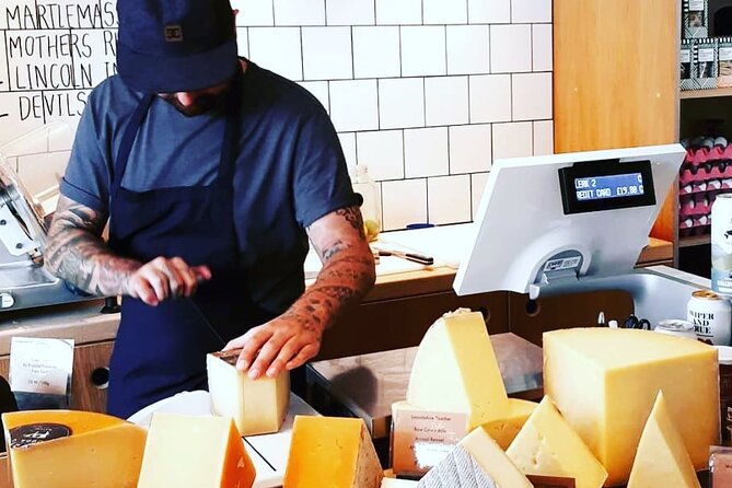 London Cheese Crawl & Walking Tour - Covent Garden finish: goats cheese, baked Camembert, and a cozy end