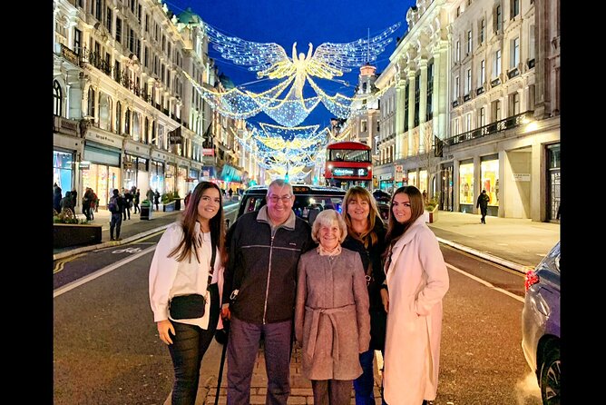 London Christmas Lights Guided Tour by Cab - Mayfair after dark: upscale lights and famous names