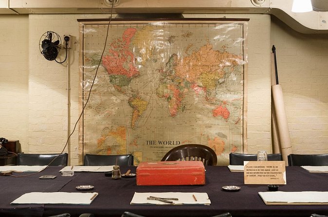 London: Churchill War Rooms Ticket & Political London Audio Tour - Political London Audio Tour: The Extra Layer Beyond WWII Rooms