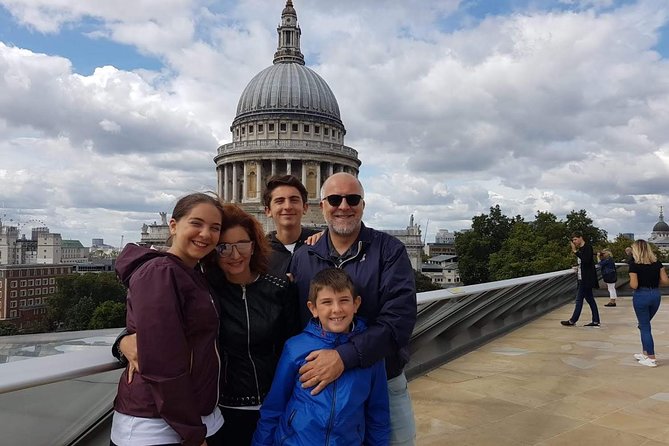 London Classic Sightseeing Private Taxi Tour - What makes the guides stand out, in practical terms