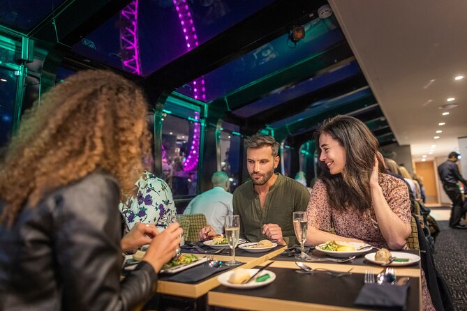 London Dinner Cruise on the Thames River - Your landmark route: London Eye, Shakespeare’s Globe, Tower Bridge, Canary Wharf, St Paul’s dome