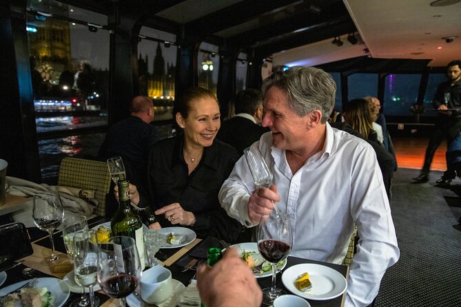 London Dinner Cruise on the Thames River - VIP upgrade: when extra comfort is worth it