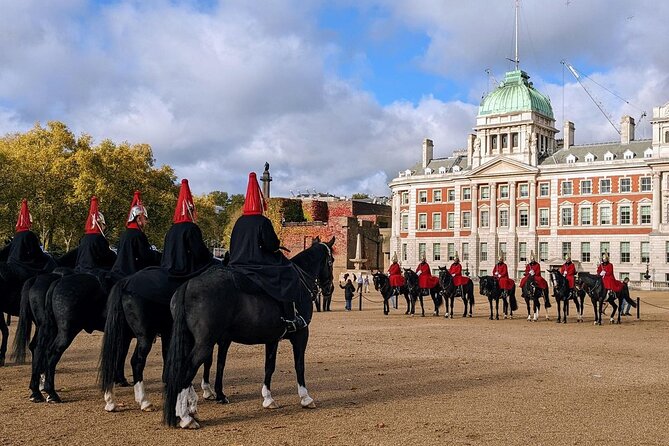 London Essential 2 hour introductory Walking Tour With a Londoner - Key things I’d circle before you go