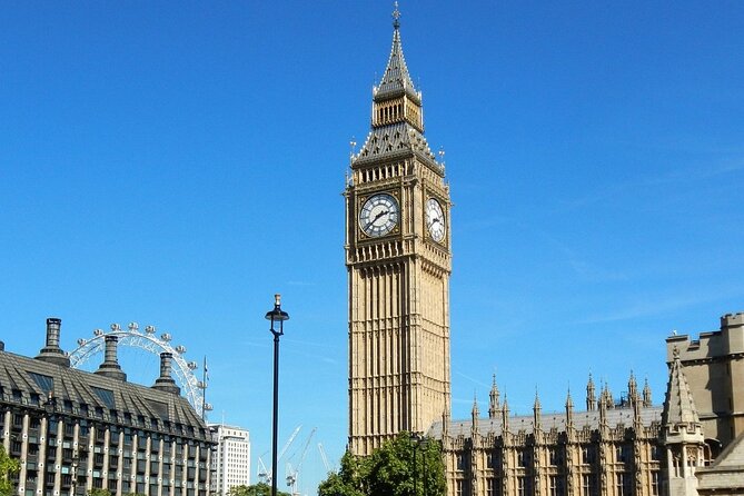 London Essential 2 hour introductory Walking Tour With a Londoner - 10 Downing Street, Big Ben, and the Houses of Parliament: the politics loop you can actually understand