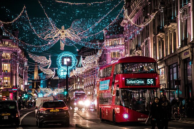 London Exclusive Christmas Lights Guided Tour by Black Cab - Oxford Street: the lights you see first, and how to use your stop time