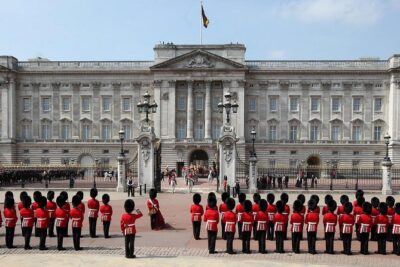 London Full Day Sightseeing Tour with London Eye