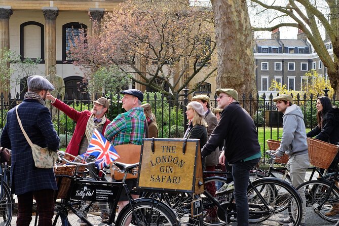 London Gin Safari: A Spirited, Juniper-Fuelled Jaunt - Best for gin lovers, history fans, and anyone who wants London on wheels