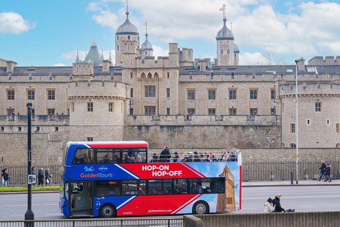 London Golden Pass: Multi-Attraction Access - London Eye: 30 minutes with killer Thames views