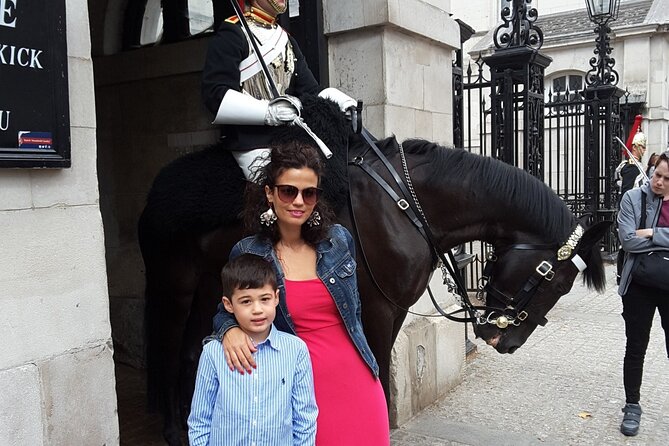London Highlights Family-Friendly Walking Tour with Top Guide - A Westminster to St. Pauls route that works with kids