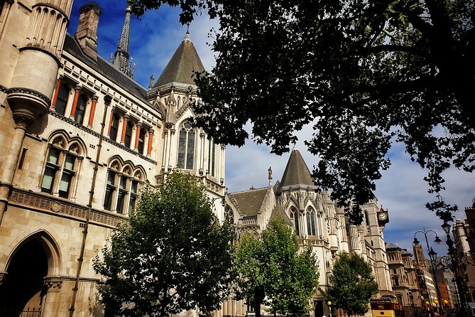 London History Taxi Tours - The City of London and Southwark Bridge: money meets theatre