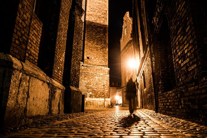 London Jack the Ripper Guided Tour with Ripper-Vision - Guides like Rob, Mick, Andre, Peter, Mike, Alan, and Paul