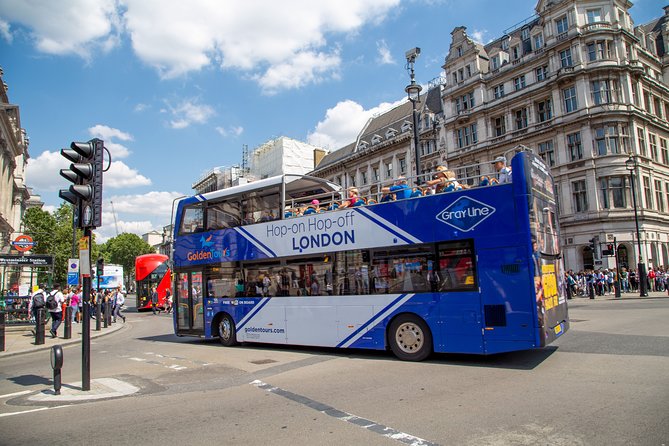 London Panoramic Open Top Bus Tour with Audio Guide - Audio guide in 12 languages, and the live-guide question