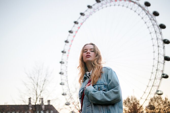 London: Private Landmarks with a Professional Photographer - The London Eye finale: fun portraits with a fresh perspective