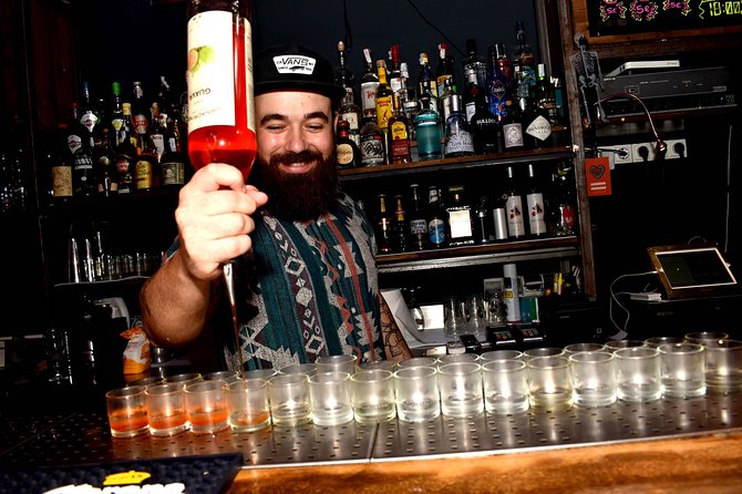 London Pub Crawl - Your built-in photographer and how to use it well