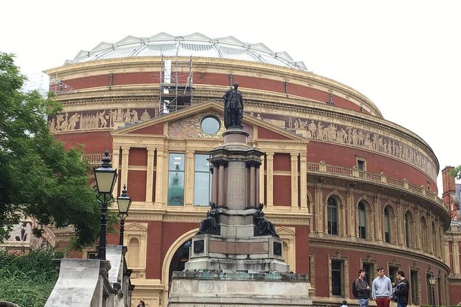 London Rock Legends Tour including Abbey Road - Punk London and the Freddie Mercury Queen Connection