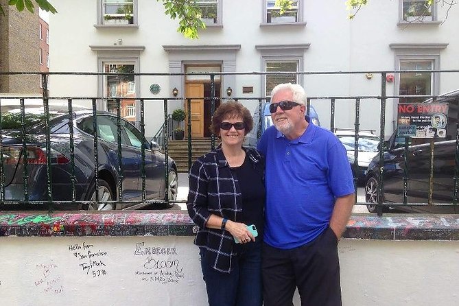 London Rock N Pop taxi Tour - London Rock and Pop in a Classic Black Cab