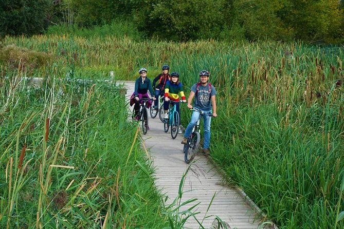 London's Best Kept Secret Bike Tour - Bikes, helmets, and weather gear that actually helps