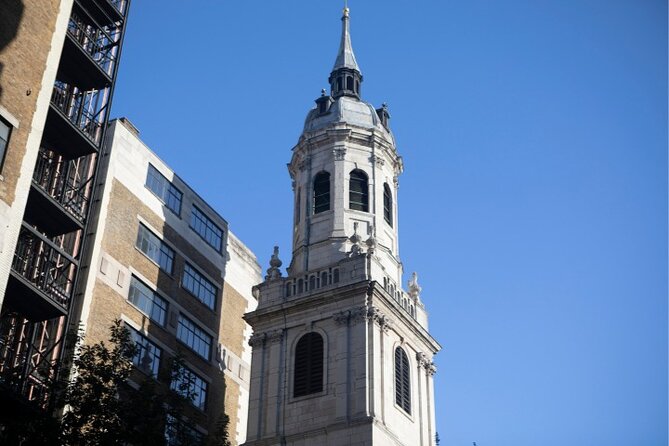 London Self Guided City Tour With an App - Why this cheap app-walk works in London