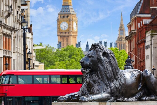 London Sightseeing Walking Tour with 30+ sights - Bank of England, Royal Exchange, and the City’s power map