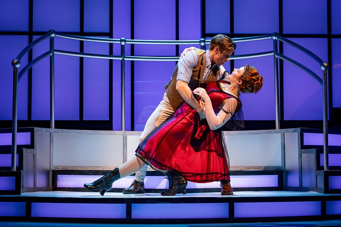 London Theatre: Titanique - Titanique’s premise: Titanic romance, turned into Dion-powered comedy