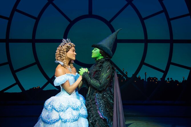 London Theatre: Wicked the Musical - Your 2h45 plan: how the evening usually flows