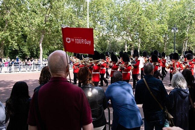 London Tour: Changing of the Guard, Westminster Abbey & Tower - Thames River cruise to Tower Bridge, a calm reset with guided context
