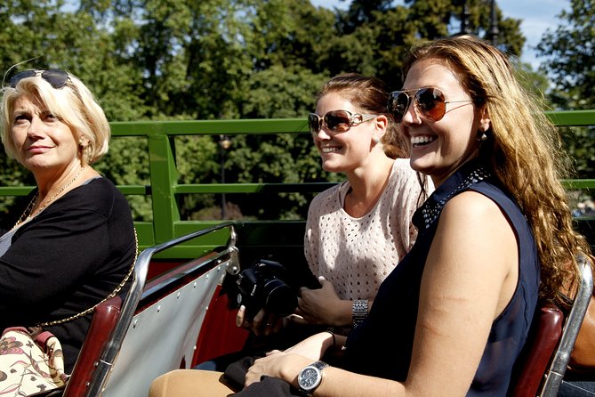 London Vintage Bus Tour Including River Thames Cruise with Optional Lunch - Who Should Book This Vintage Bus and Thames Cruise?
