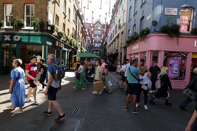Love London Bike Tour - Chinatown to Covent Garden: Old Market Energy, Quick and Sweet