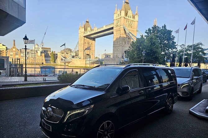 Luxury Private Chauffeur to Harry Potter Studio Tour (6 hours) - The Mercedes ride details that keep the day calm