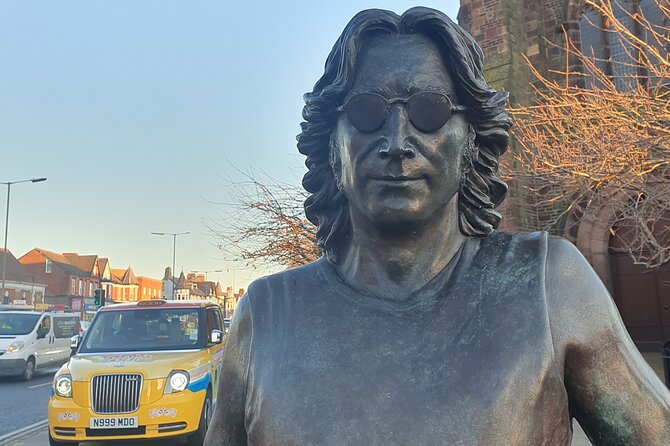 Mad Day Out Beatles Taxi Tours in Liverpool, England - Tips so you get the best photos and the best sound