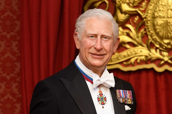 Madame Tussauds London Admission Ticket - Royal Balcony Experience and the Royal Family Zone