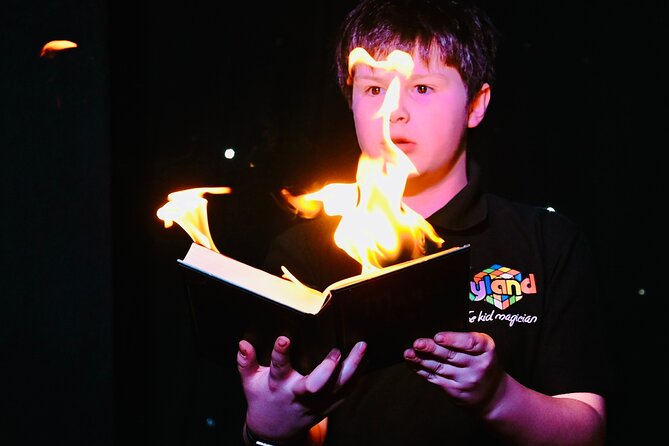Magician Ryland Petty in Russ Brown's House of Secrets - Key highlights you will care about