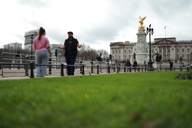 Majesty in Motion Exploring Westminster's Royal Legacy - A 9:30 Westminster start that gets you set for the Guards