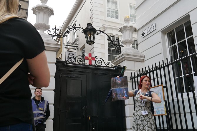 Mary Poppins Small Group Walking Tour of London - Price and Value for a 2-Hour City of London Story Walk