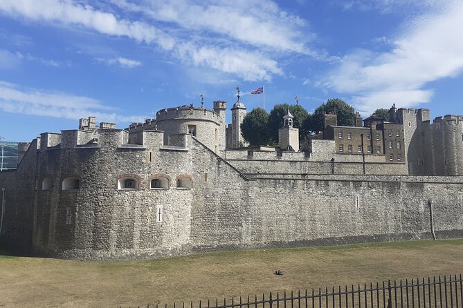 Medieval History Walking Tour from The Tower of London - Small practical tips to get more out of it