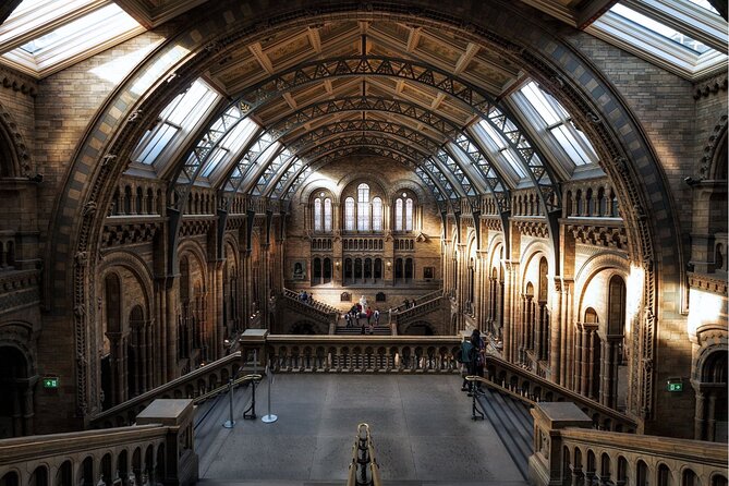Natural History Museum London Audio Tour with Free Entry Ticket - Hours, location, and the one date rule that matters